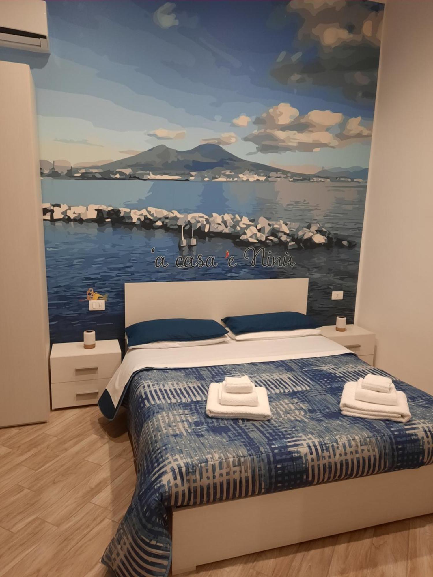 'A Casa 'E Ninu Casa Vacanze Naples Exterior photo